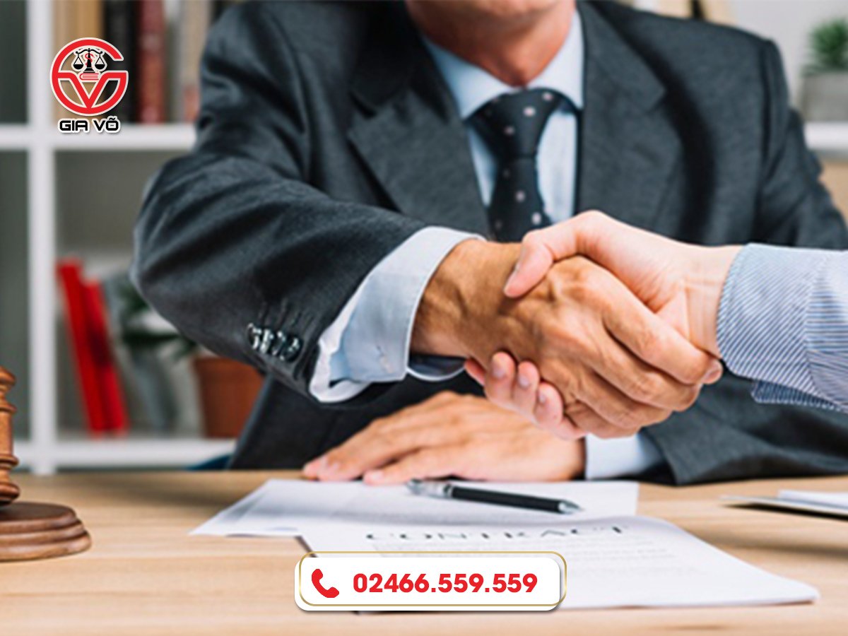 Tiếp nhận thông tin cũng như xử lý yêu cầu của khách hàng