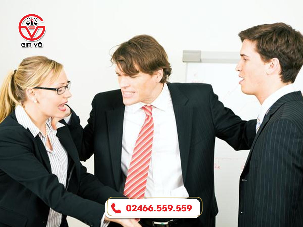 Nguyên nhân dẫn đến tranh chấp nội bộ là gì?